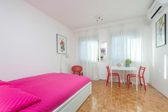 Studio with FREE Parking - Short Walk from Ljubljana's Center