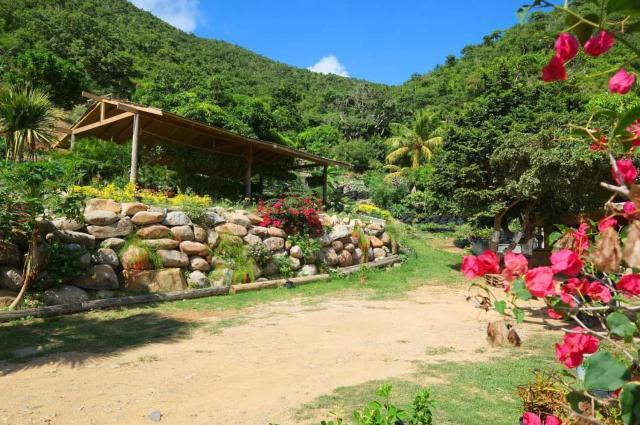 The Hillside Eco-Retreat