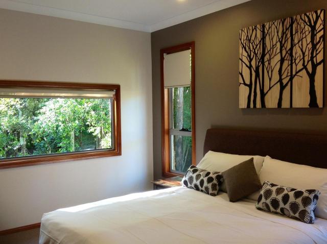 Mistinthegumtrees Eco Luxury Cabins