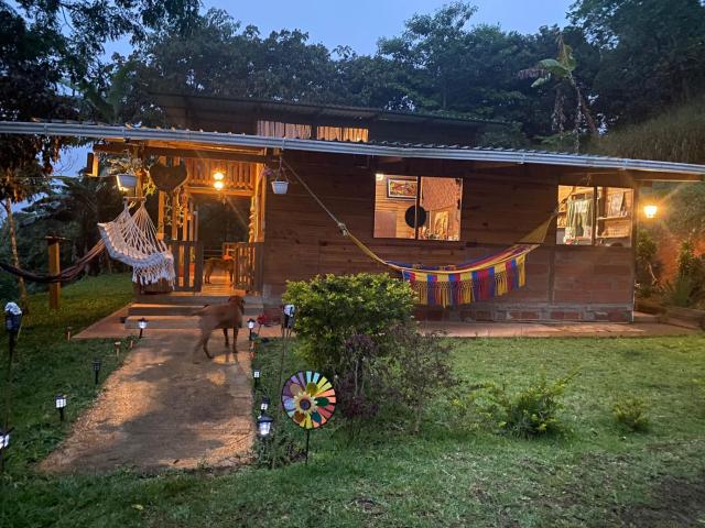 LA CASA DEL BOSQUE Via SALADITO