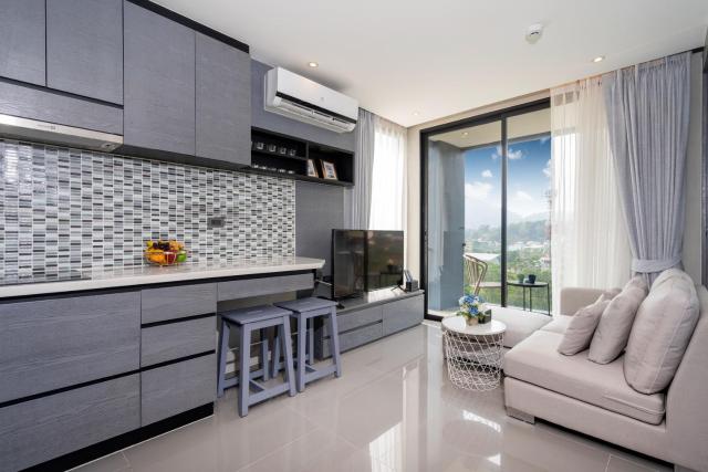 Citygate Condo P615, Kamala Hill View, near Kamala Beach and Fantasea