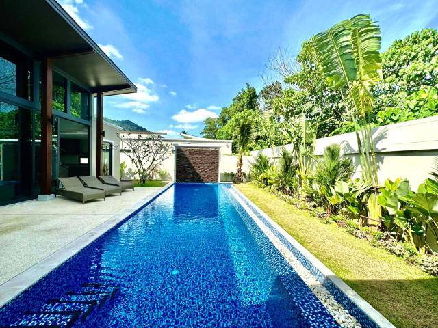 Villa Aura 4 bd in Bang Tao Phuket