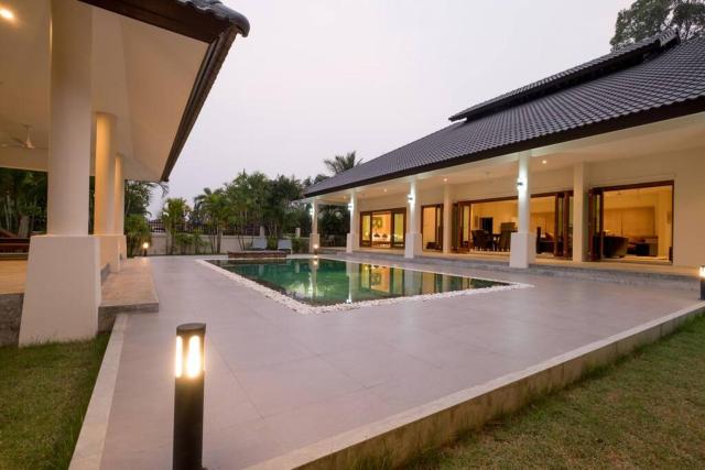 Art Luxe Homes Chiang Mai