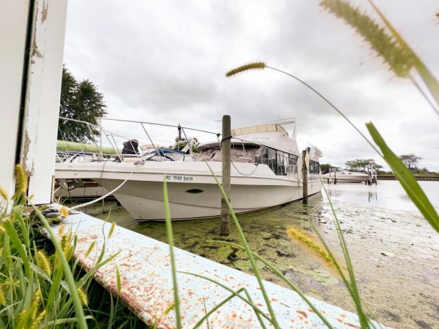 50ft Stationary House Boat