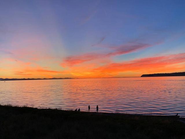 Seaside Oasis Oceanfront Bliss Condo at Semiahmoo