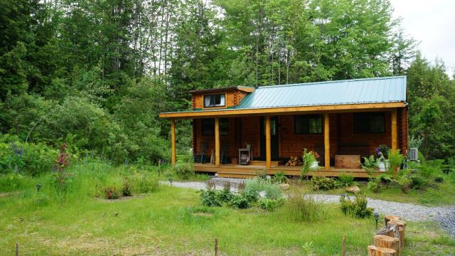 Moonlight Woods - Gardener's Log Cabin