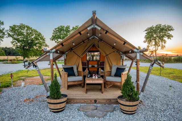 Roaring River Luxury Adventure Tent #13