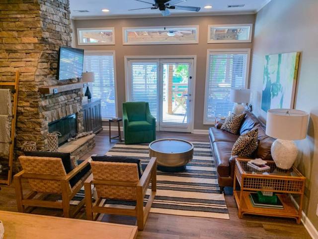 Fabulous Lake Martin Townhome w/ Dock & Boat Ramp