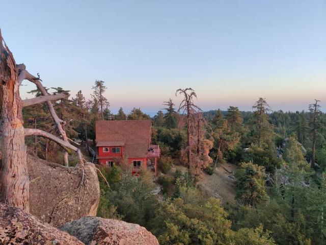 Picturesque A-Frame Cabin with Spectacular Views