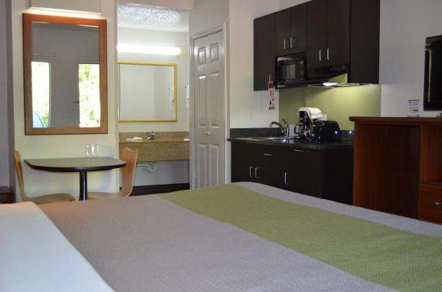 Studio Suites Extended Stay Chattanooga