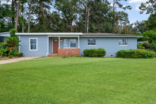 The Bowden - Renovated 4-Bedroom