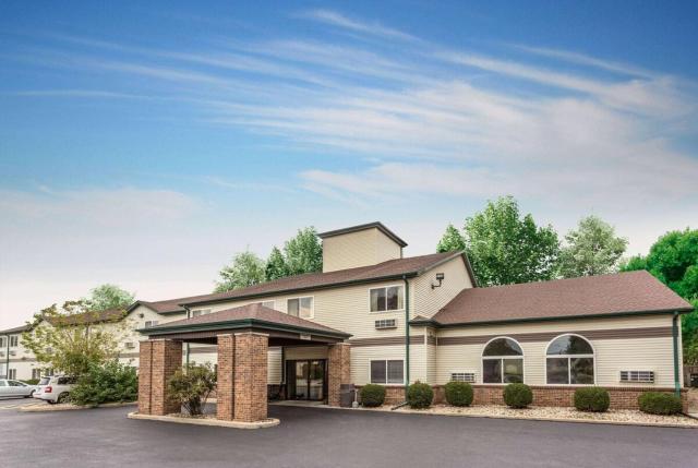 Rock Island Inn & Suites Streator , IL