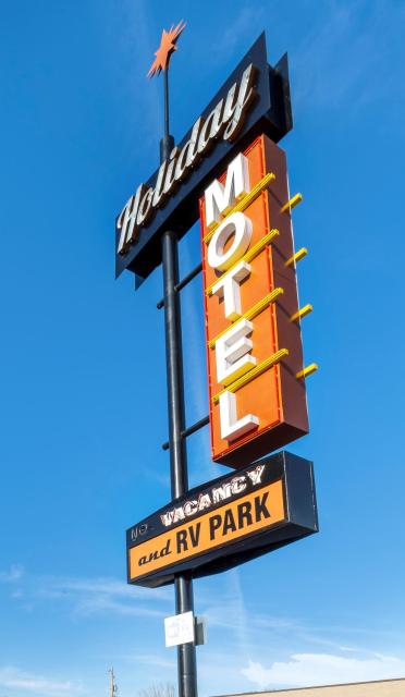 Holiday Motel and RV Park