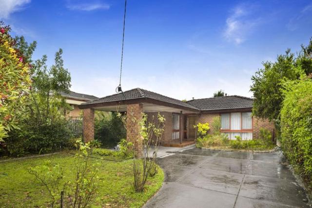 Caulfield Family Home with Large Space