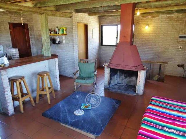 Casa para 5 o 6 personas en punta del diablo