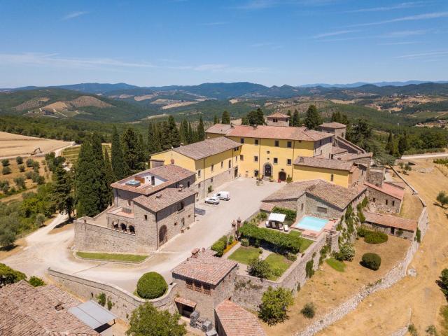 Charming Castle in Chianti Classico