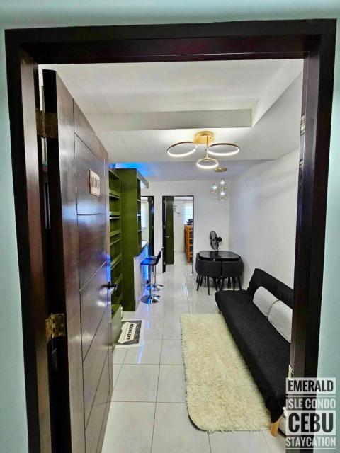 Emerald Isle Condo Cebu Staycation