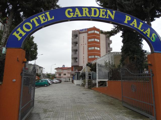 Garden Palase Hotel