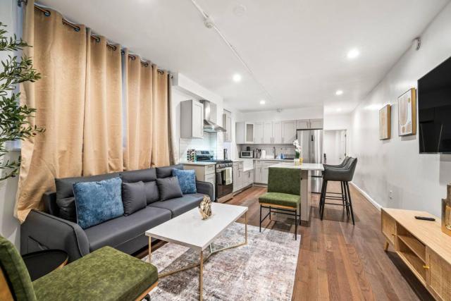 New 1-BD in Prime Philly Location with King Bed