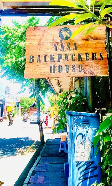 Yasa Backpackers house