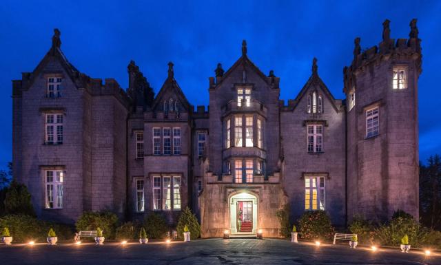 Kinnitty Castle Hotel