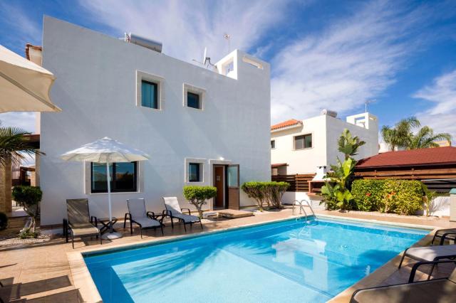 Villa Abdera - 4bed with Private Pool