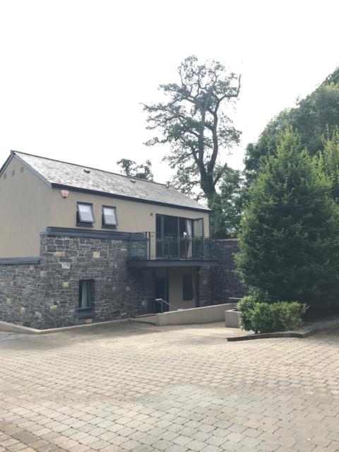 Holiday Home On Farnham Estate