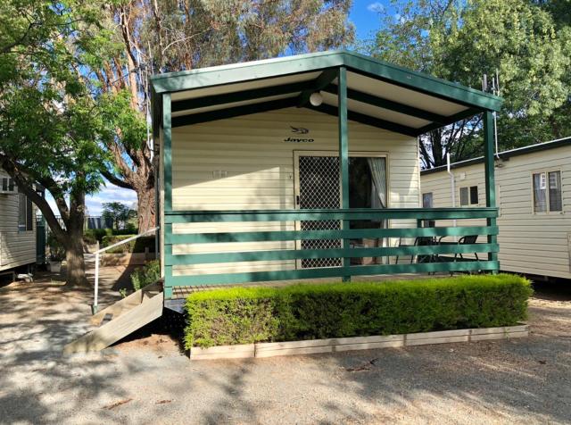 Tatura Cabin & Caravan Park