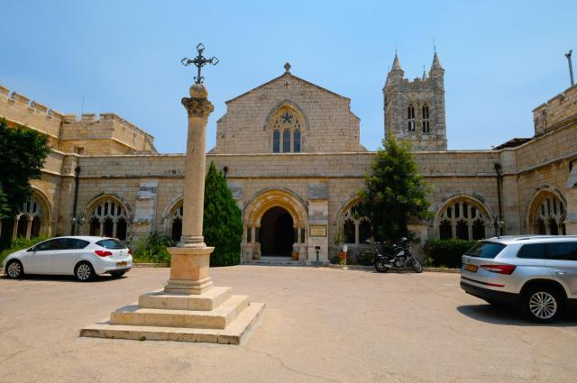 St. George’s Cathedral Pilgrim Guesthouse – Jerusalem