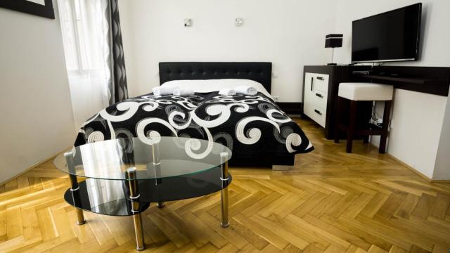 Black & White Apartment Prague by Wenceslas Square and Muzeum