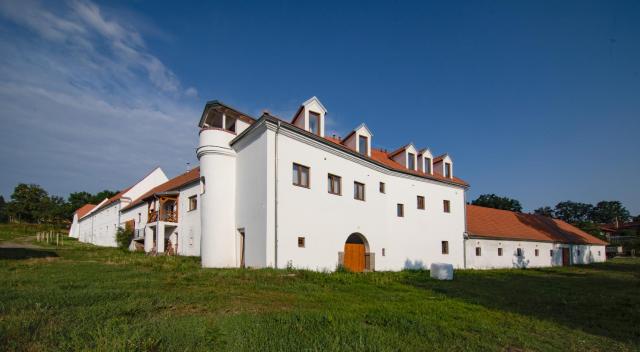 Residence Tvrz Skočice