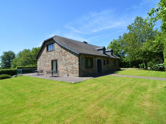 Charming stone house in Robertville