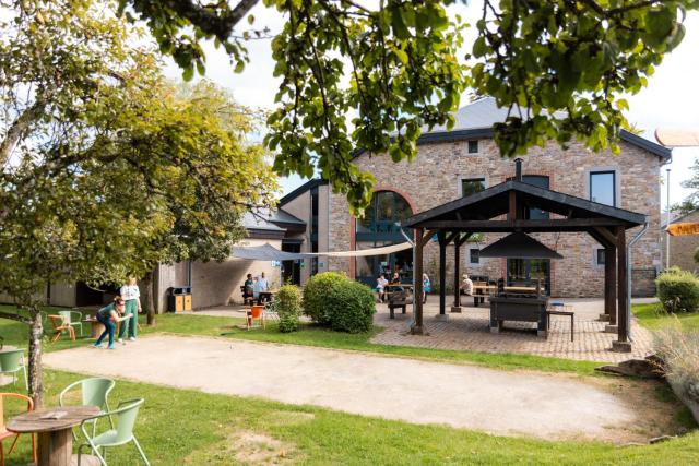 Auberge de Jeunesse de La-Roche Champlon