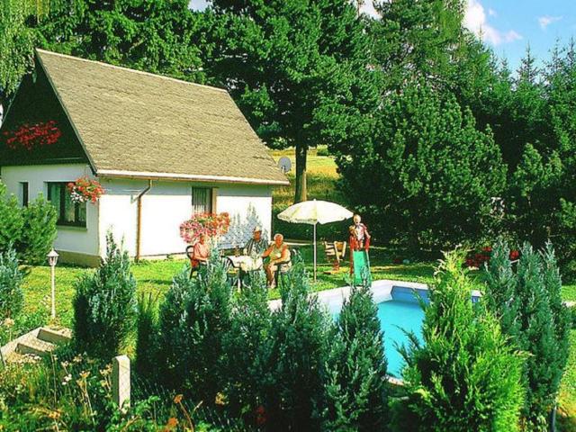 Holiday Home in Altenfeld with Private Pool