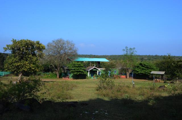 AARRAAMS Farms & Resorts