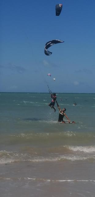 CASA MEUS AMIGOS KITESURF in the center of Cumbuco