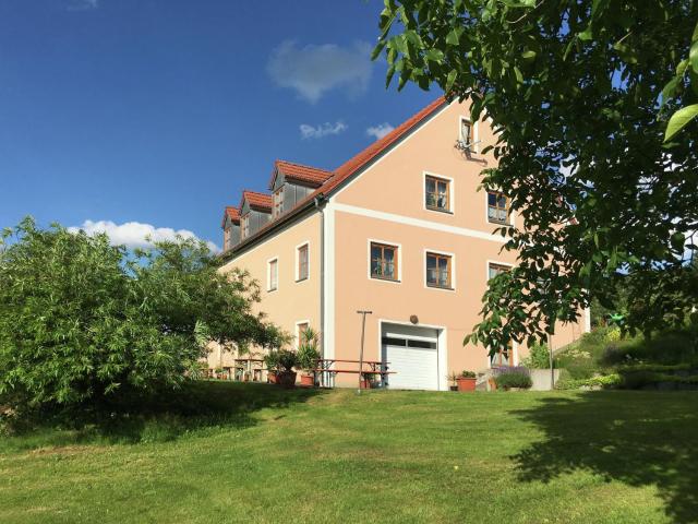 Apartment with all amenities, garden and sauna