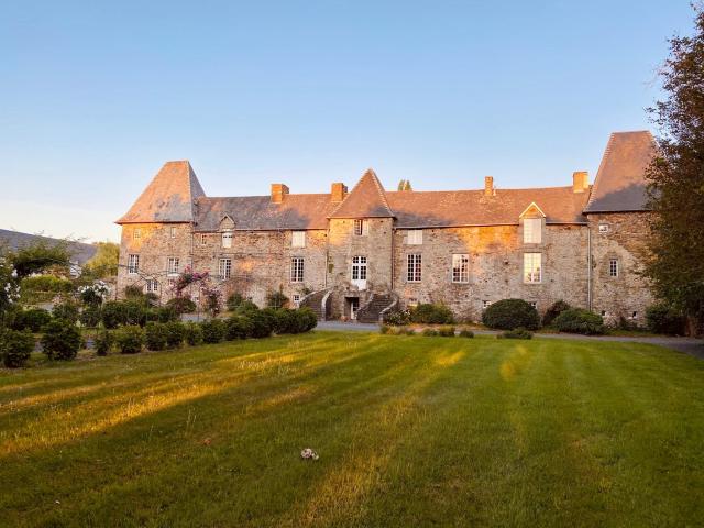 Le Château de la Roque-Logis Hôtels