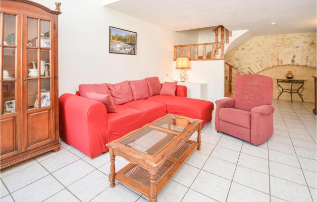 2 Bedroom Amazing Home In Cessenon Sur Orb