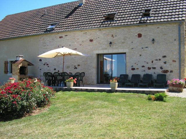 Cosy holiday home near the Causses du Quercy