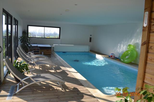 Piscine intérieure privée chauffee toute l annee St Martin