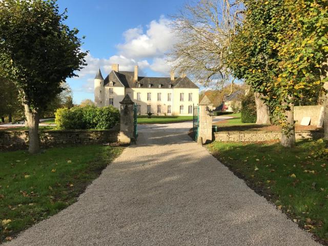 Le Château d'Asnières en Bessin