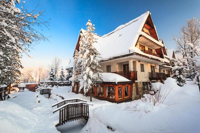 Czarny Potok-klimatyczny hotel z basenem, jaccuzi i saunami