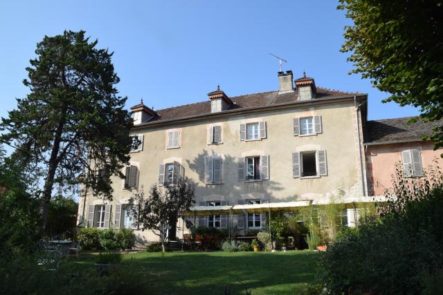 Chambres et table L' échappée