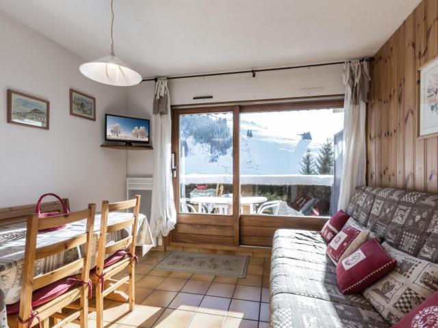 À 250m des pistes, terrasse sud, garage - FR-1-304-53