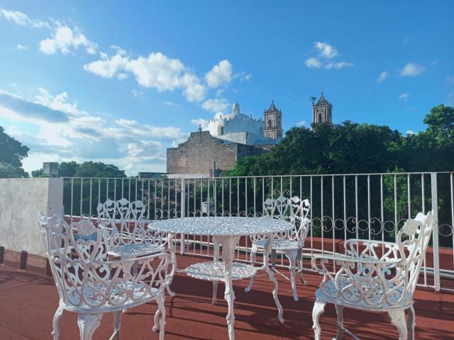 Hotel Catedral Valladolid Yucatan