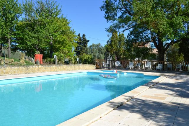 Villa spacieuse a Laurac avec piscine partagee 160 m²