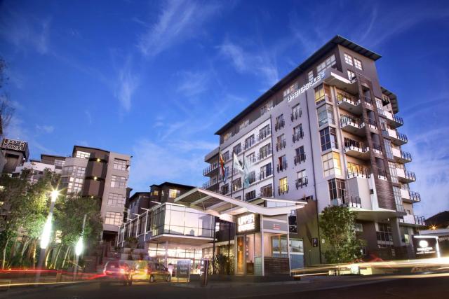 DoubleTree by Hilton Cape Town Upper Eastside