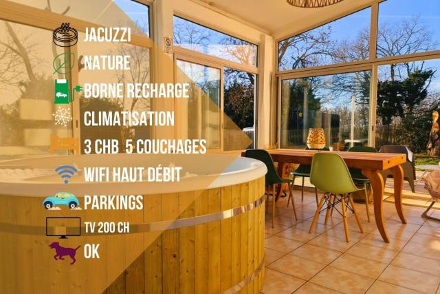 Le Cottage Bien-Etre Jacuzzi Piscine & Les Cottages du Tarn