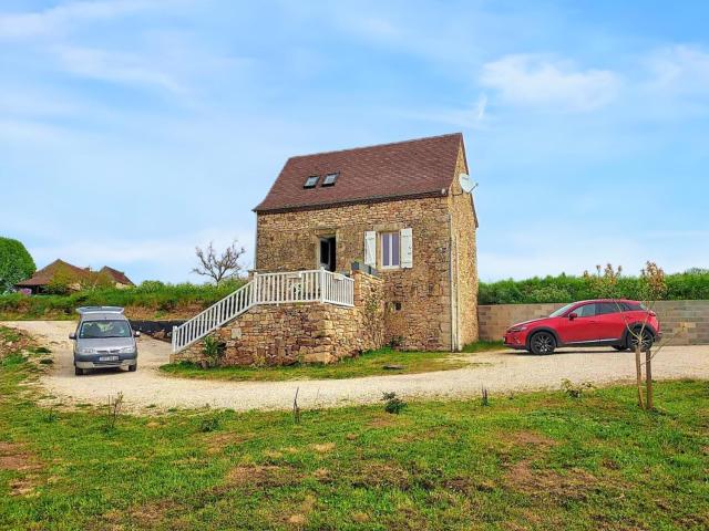 Maison charmante avec piscine a Loupiac